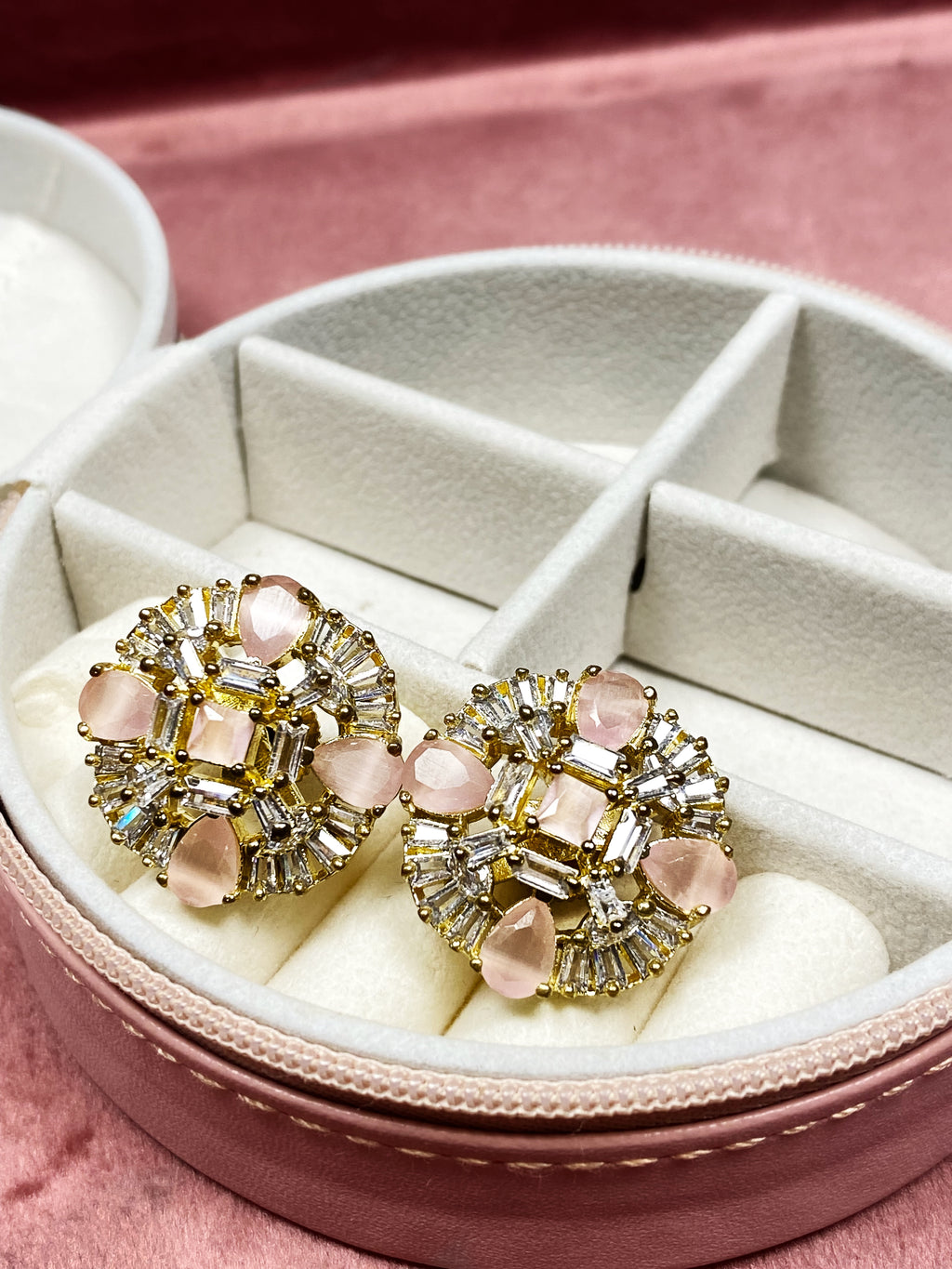 Round Studs-Tea Pink